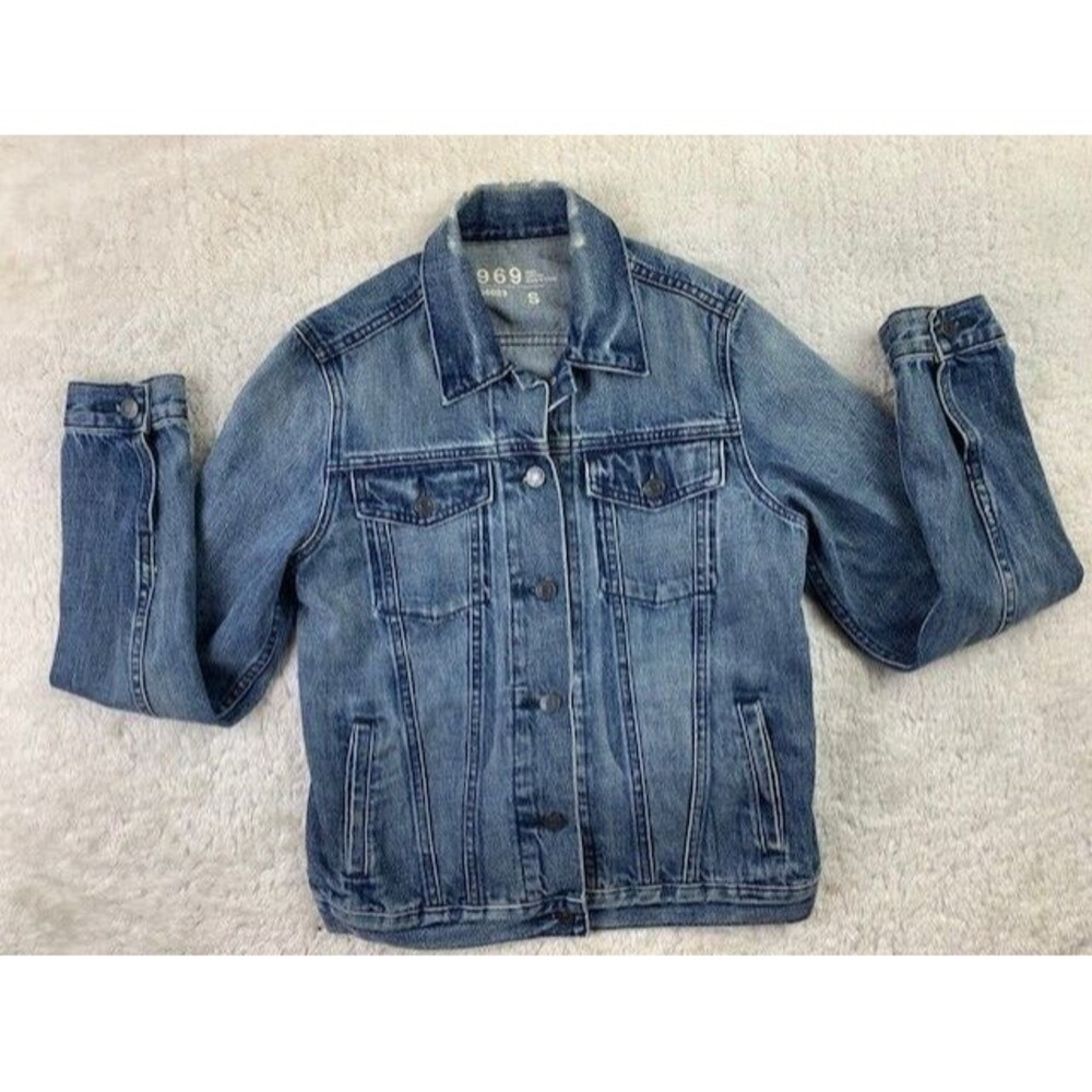 Gap Size S Womens Jacket Denim Jean Trucker Med Wash